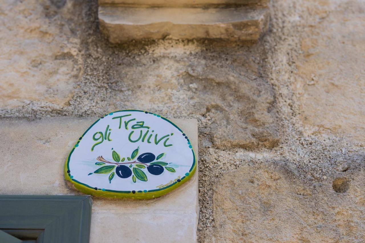 Casa Ulmi Con Piscina Bed & Breakfast Uggiano La Chiesa Bagian luar foto