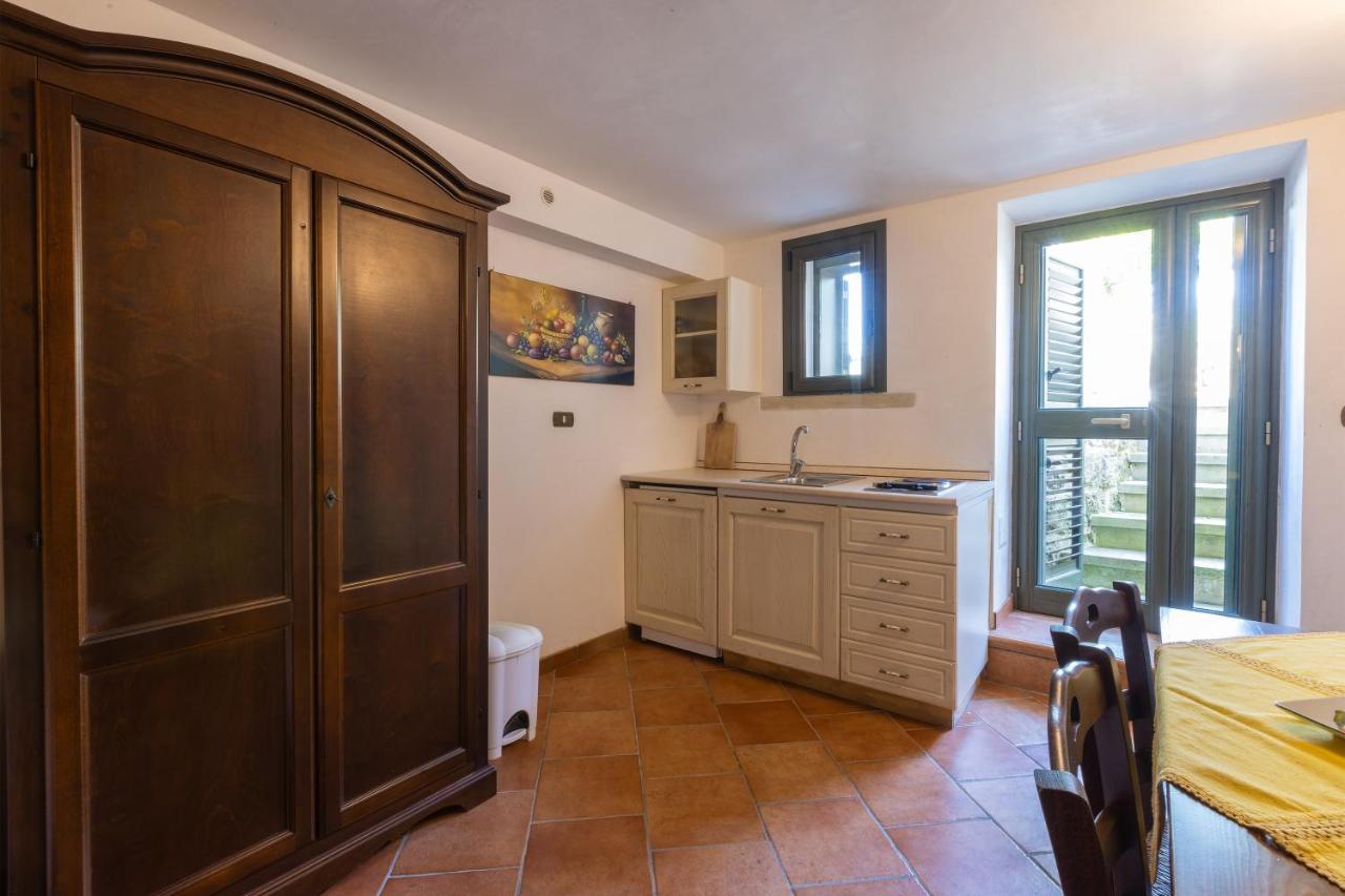 Casa Ulmi Con Piscina Bed & Breakfast Uggiano La Chiesa Bagian luar foto